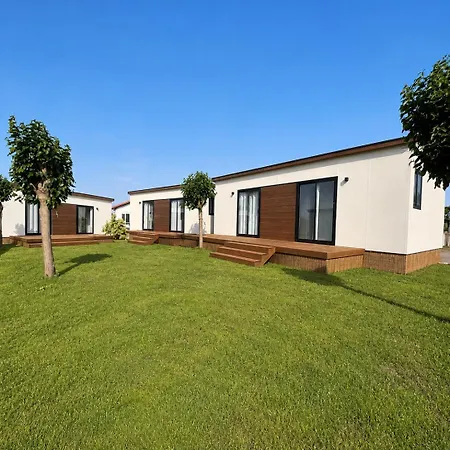 Camping Derby Loredo By Mola! Campsite 2*