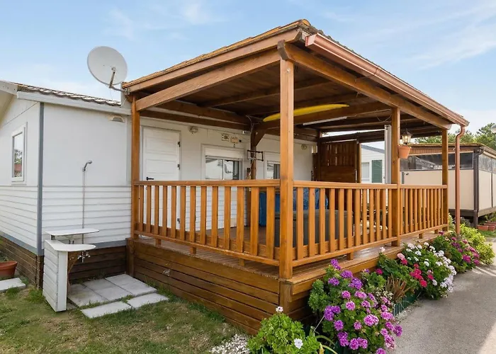 Camping Camping Mola! Surf Loredo 2*