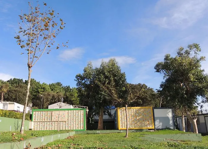 Camping Mola! Surf Loredo Лоредо